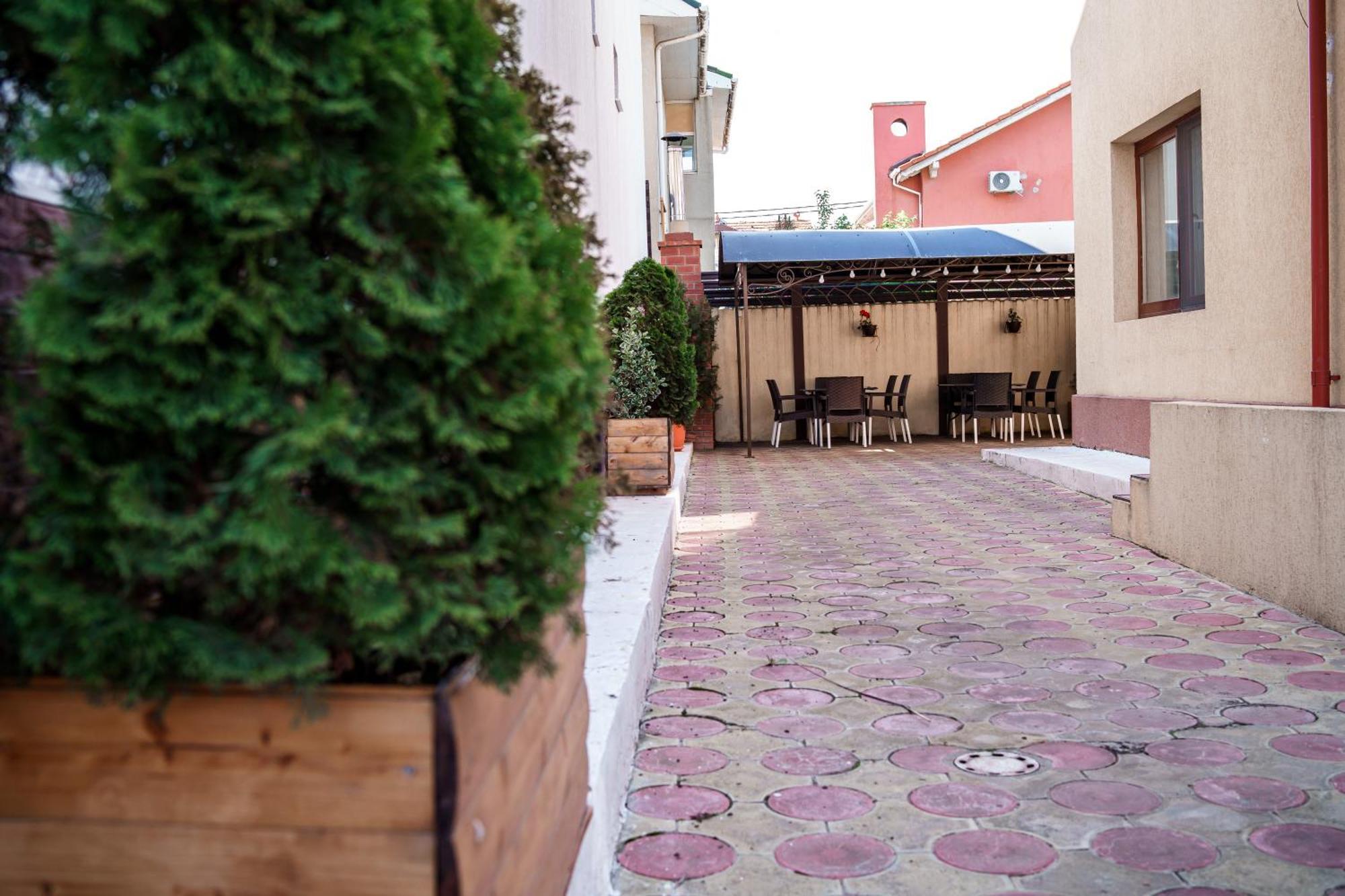 Raluca Hotel Năvodari Buitenkant foto