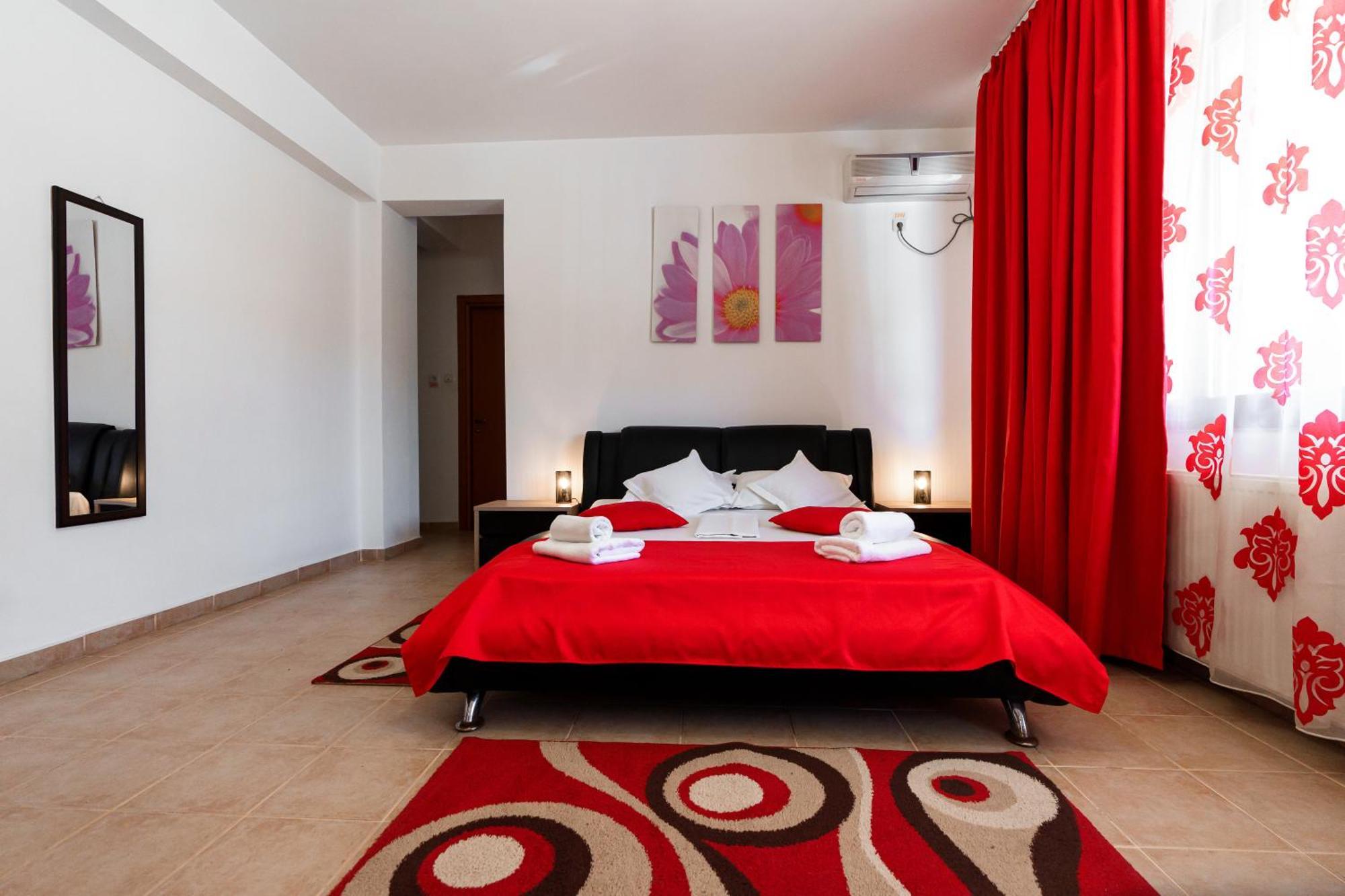 Raluca Hotel Năvodari Buitenkant foto