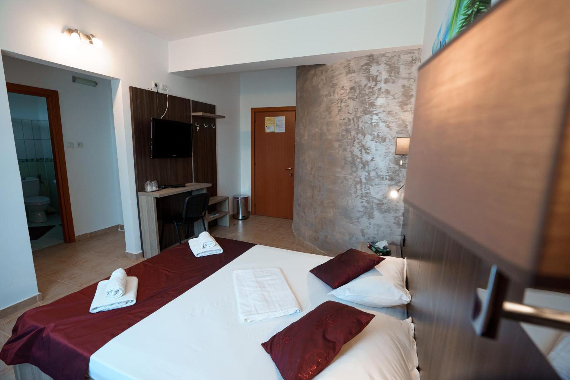 Raluca Hotel Năvodari Buitenkant foto