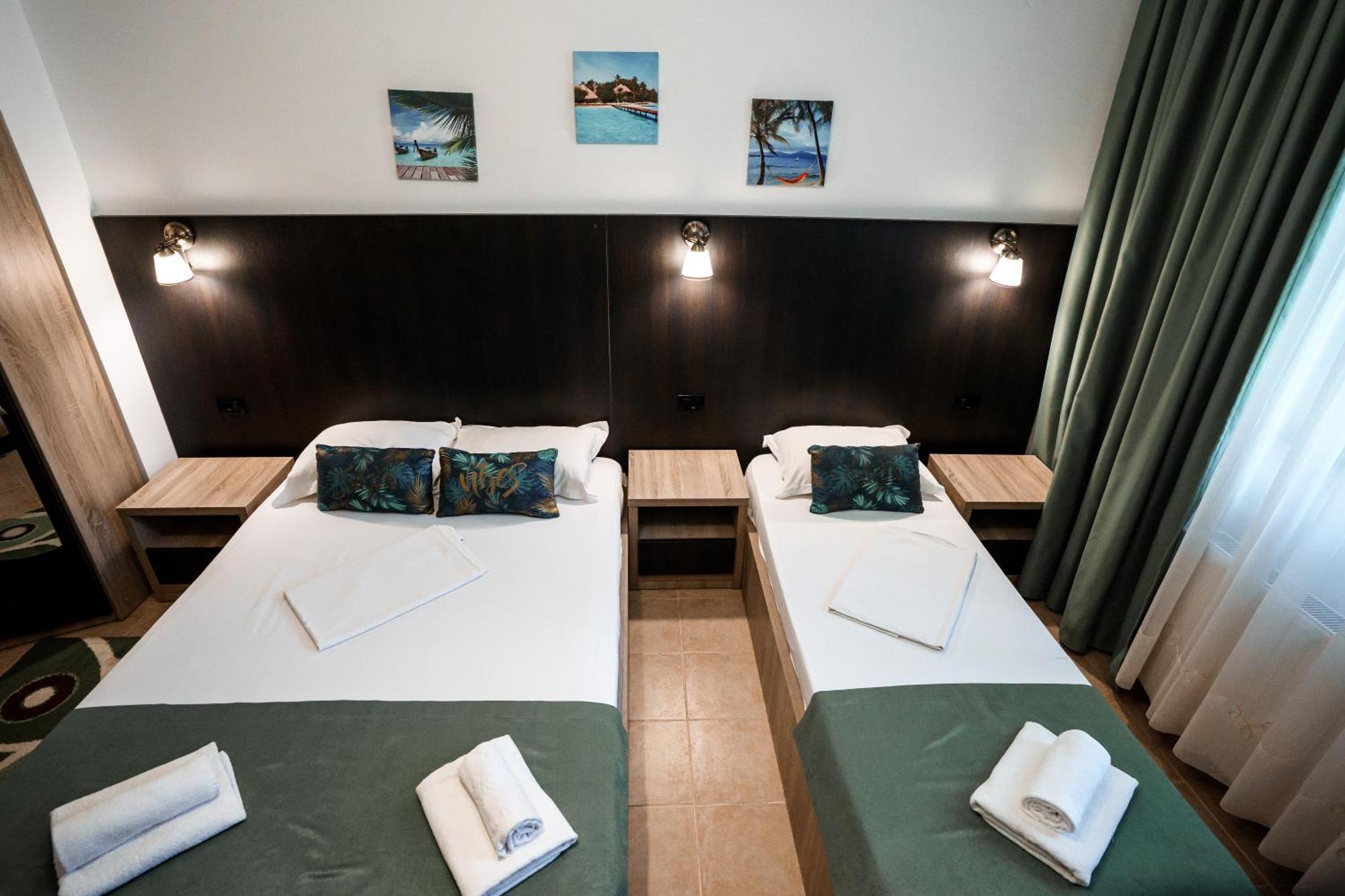 Raluca Hotel Năvodari Buitenkant foto